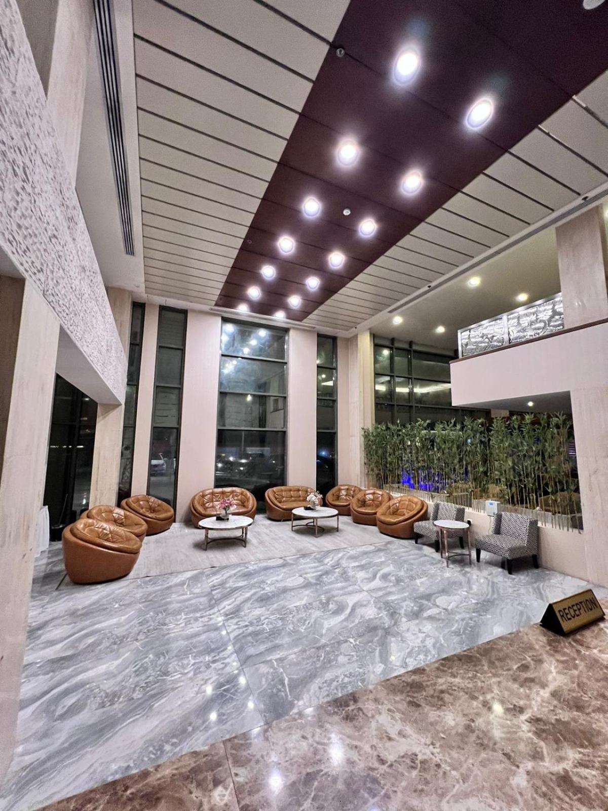 Diamond Hotel Рияд Екстериор снимка