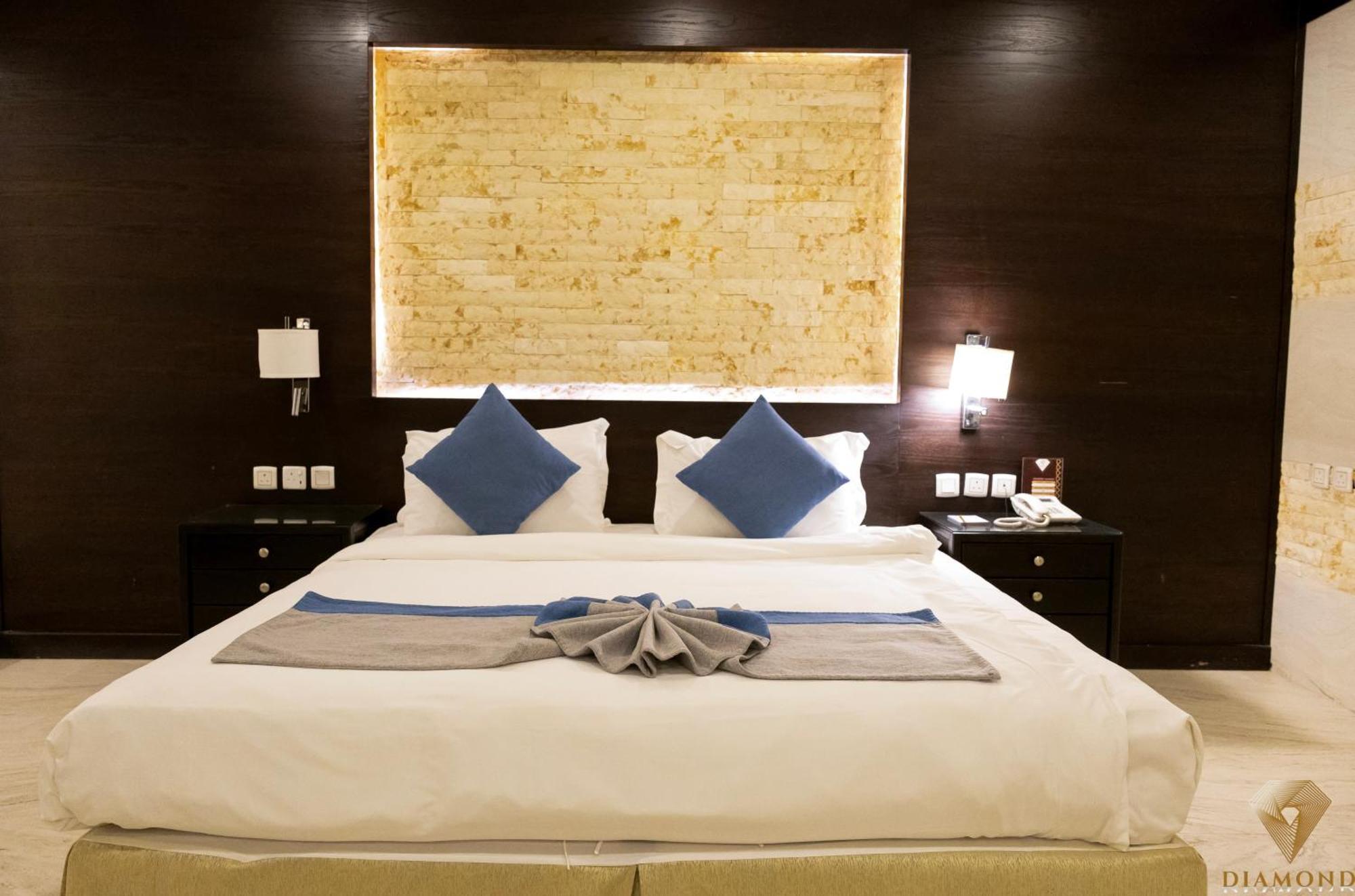 Diamond Hotel Рияд Екстериор снимка